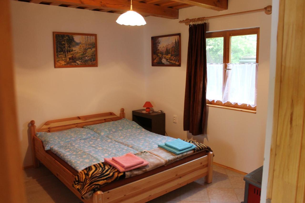 Hotel Orban Porta à Szalafő Extérieur photo